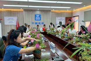 乌布雷：虽然存在一些偏心 但我认为恩比德是这一代最强得分手